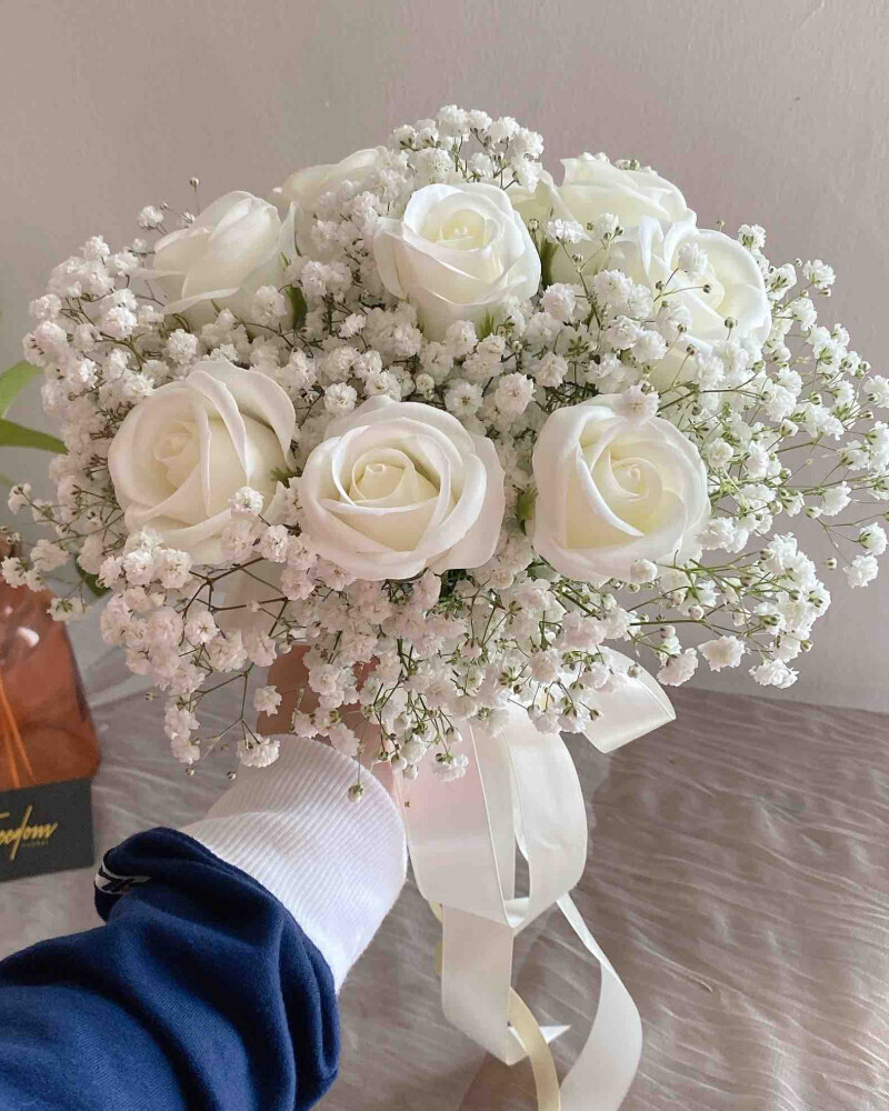 TASHA HAND BOUQUET