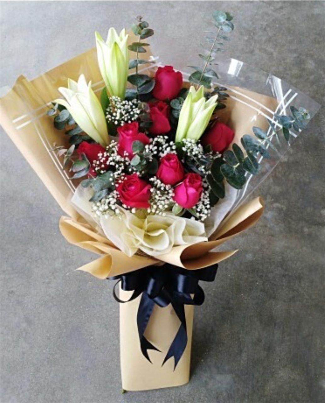 MIRANDA LILIES &amp; ROSE BOUQUET