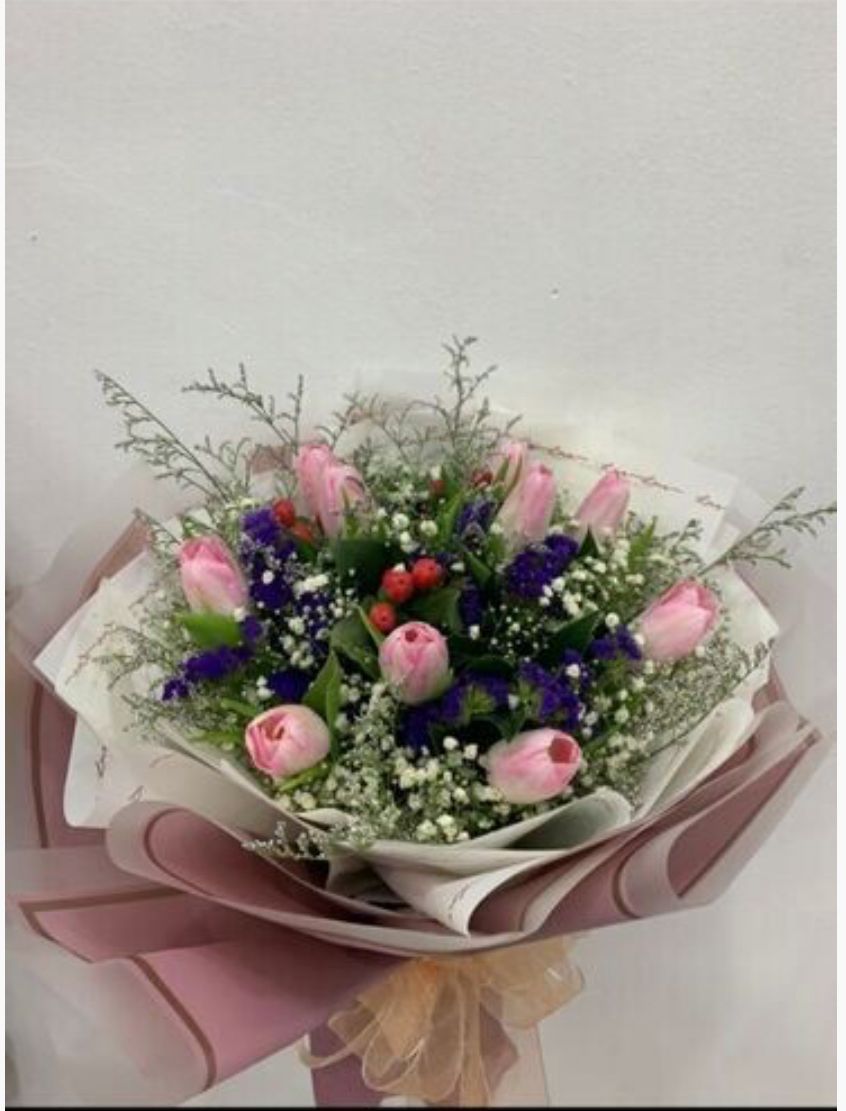 TULIP BOUQUET