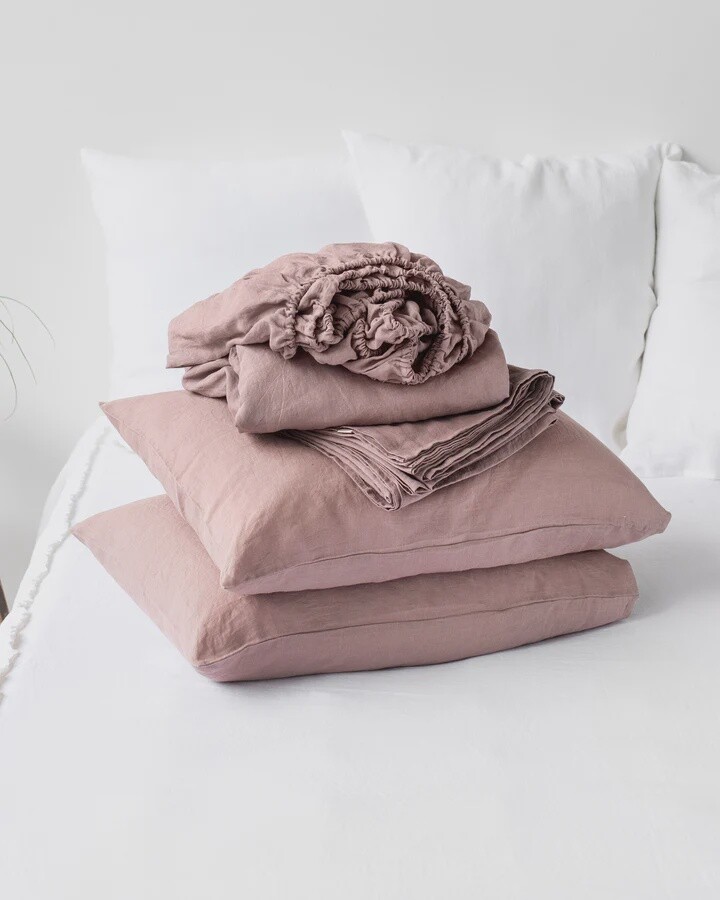 Linen Sheet Set (4 pc.) in Assorted Colors, Colour: Woodrose, Size: Twin + Standard Pillowcases