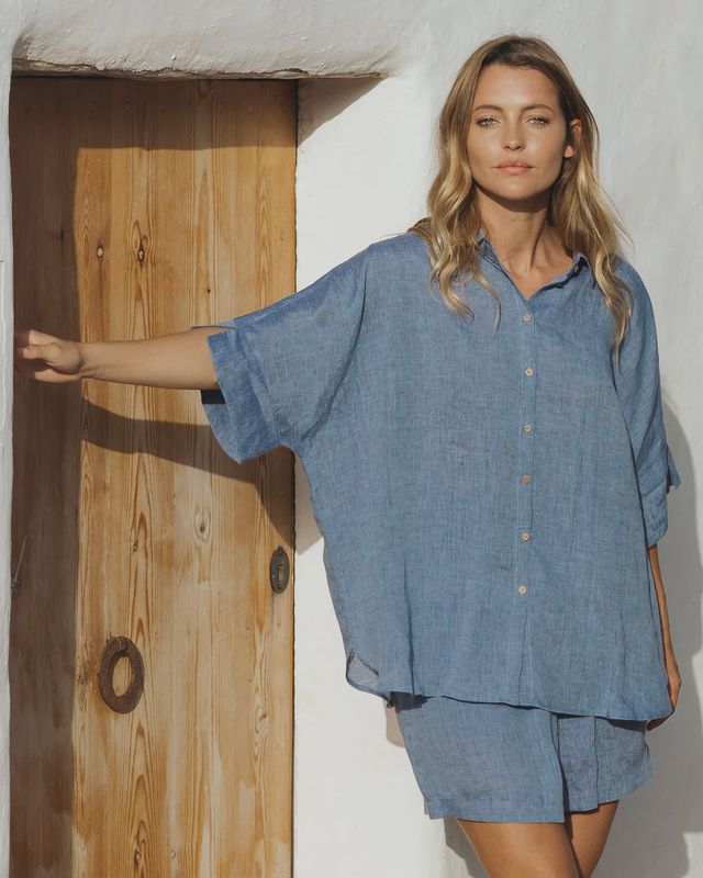 Cabrera Short Sleeved Linen Top In Denim Chambray