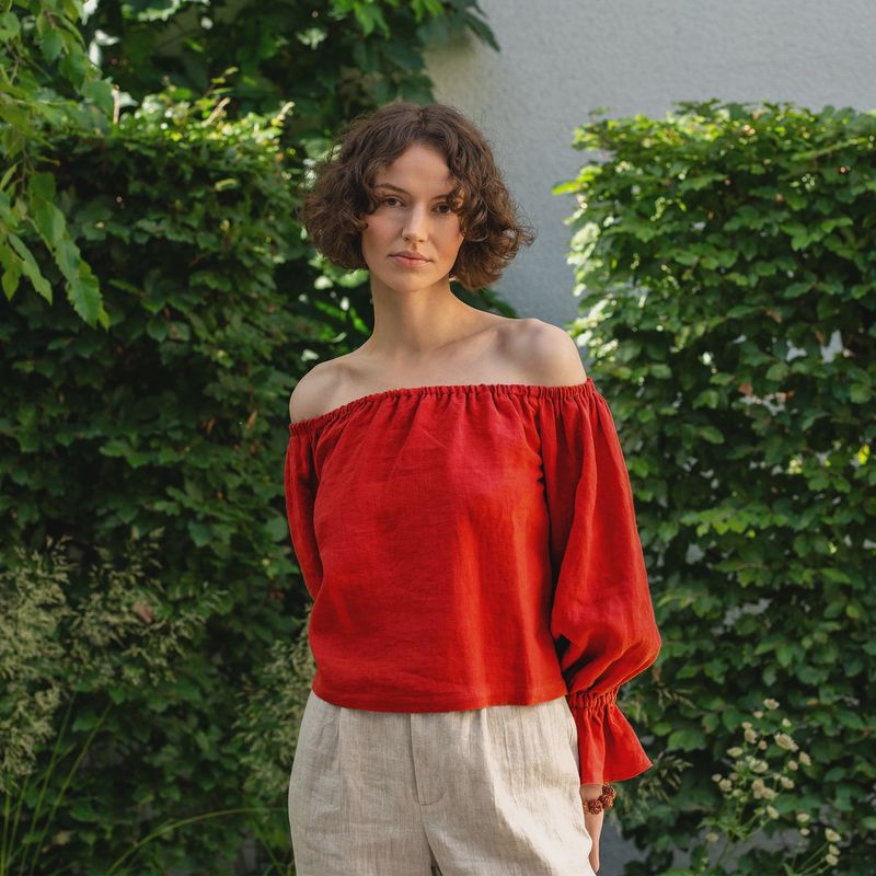 Linen Off Shoulder Top With Ruffles Jessica In Red