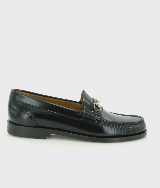 Sarah Buckle Loafers in Black Shiny