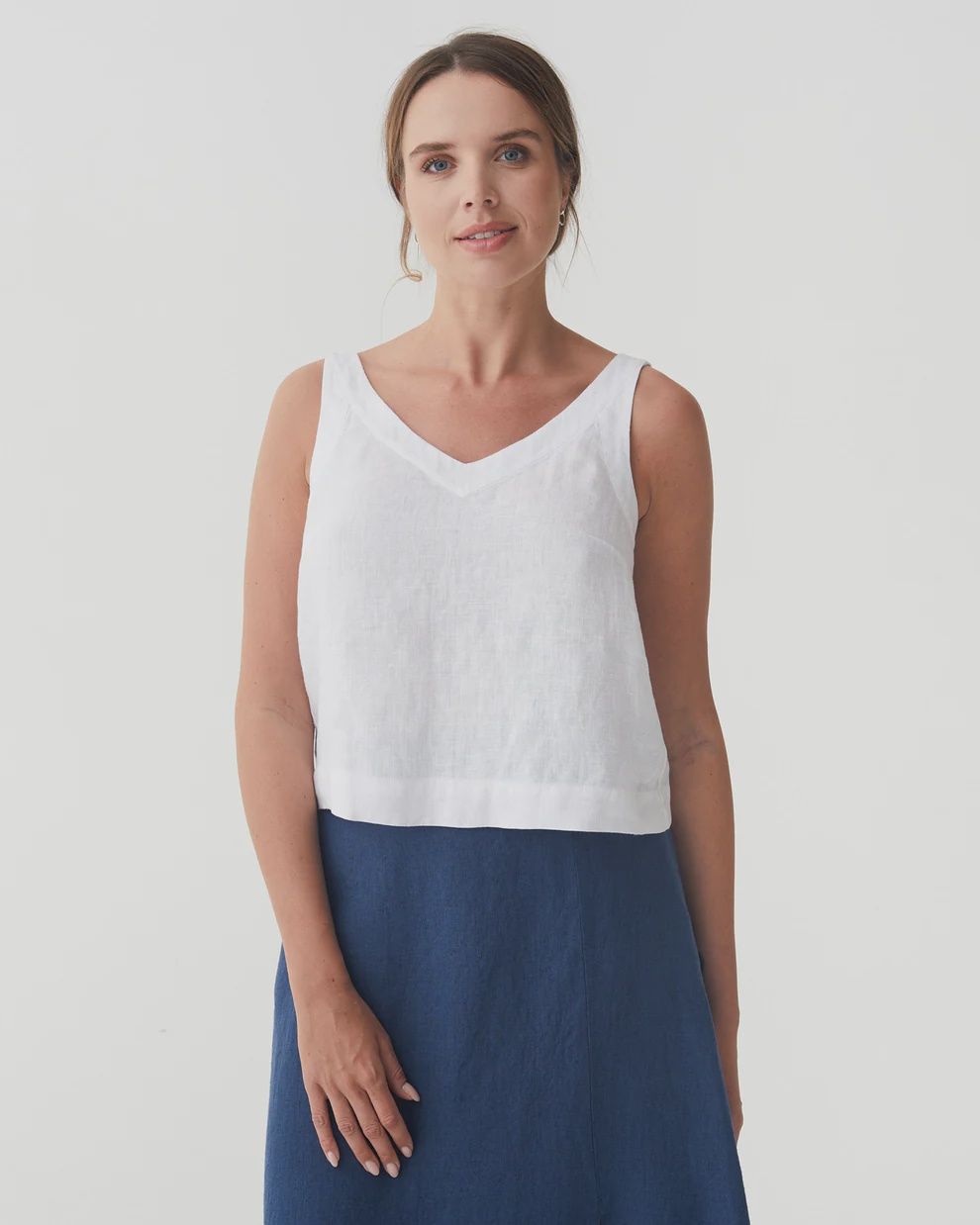 Sleeveless Linen Top Douro In White