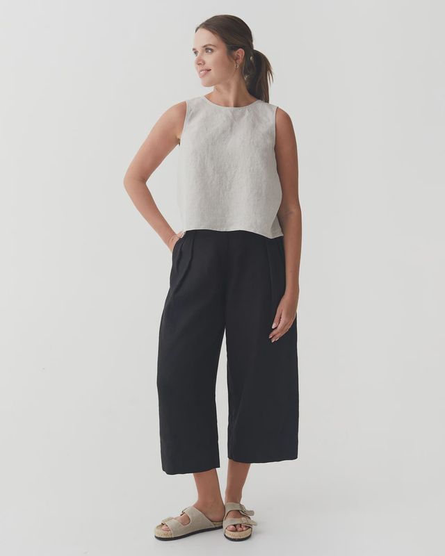 Split Back Linen Top Tonga In Natural Melange