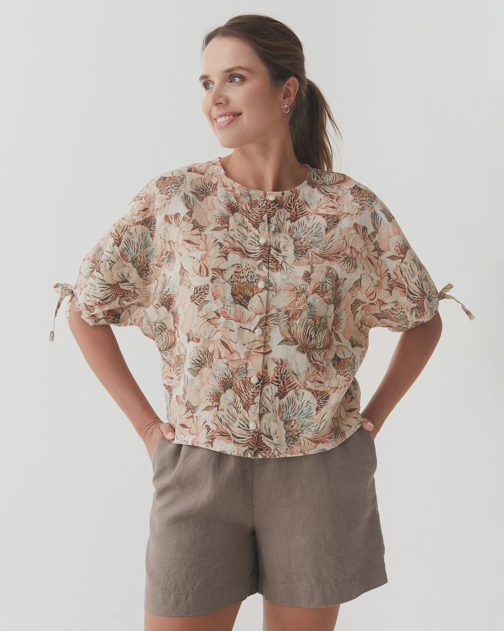 Linen Shorts Erie In Deep Taupe