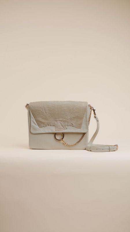 The Windsor In Bone
