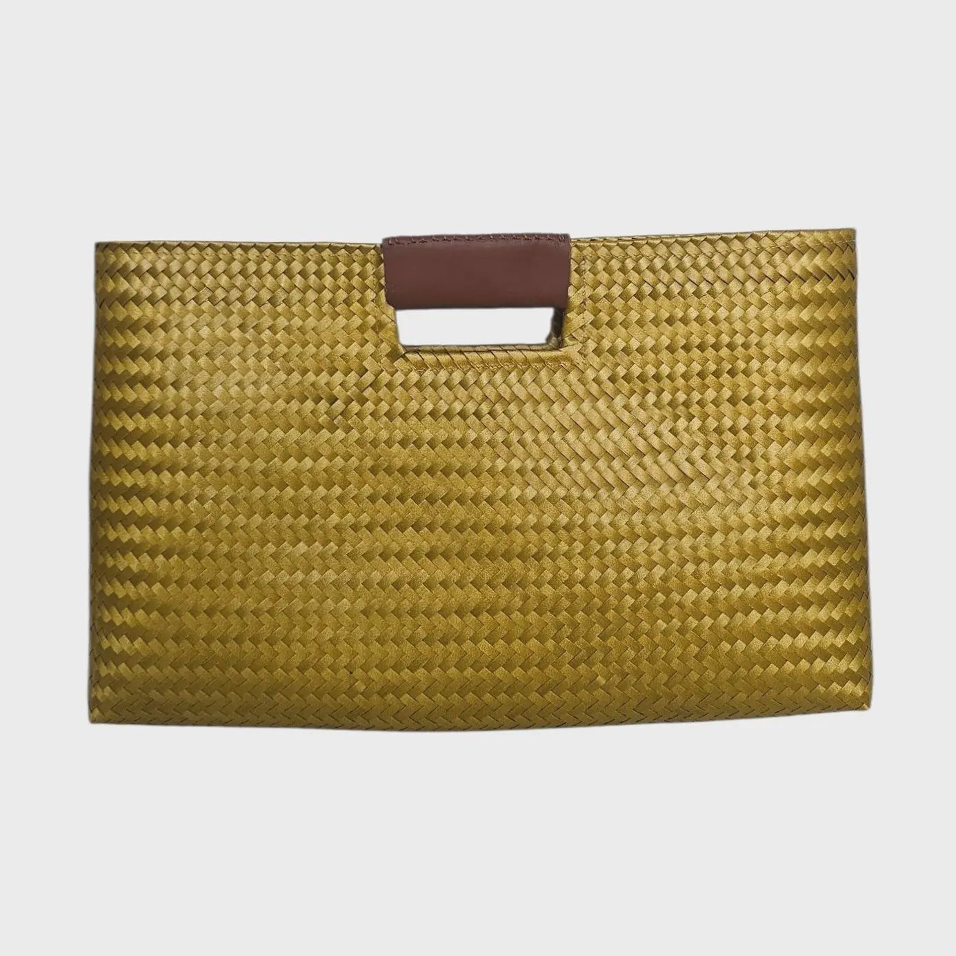 Tulum Clutch Bag In Vivid Gold