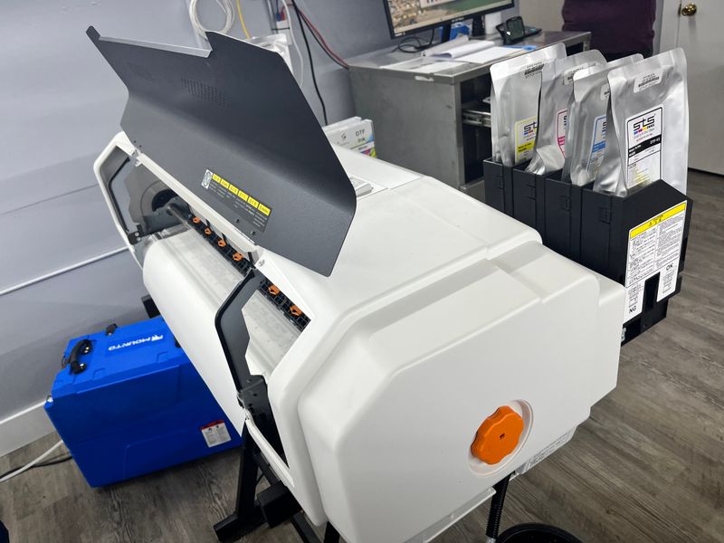 USED - STS VJ628 DTF 24 USED - STS VJ628 DTF 24" inch Printer