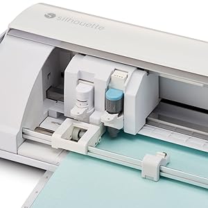 Silhouette Cameo 5 - AUTO Blade