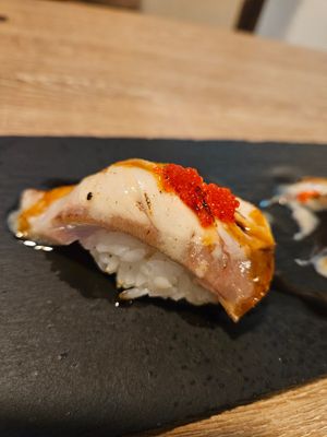 Aburi Hamachi