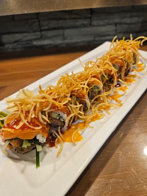 Salmon King Roll 🌶