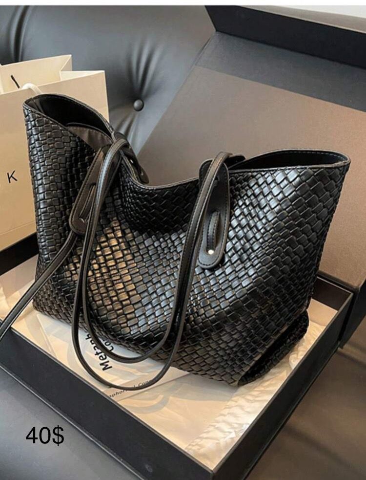 Cartera negra