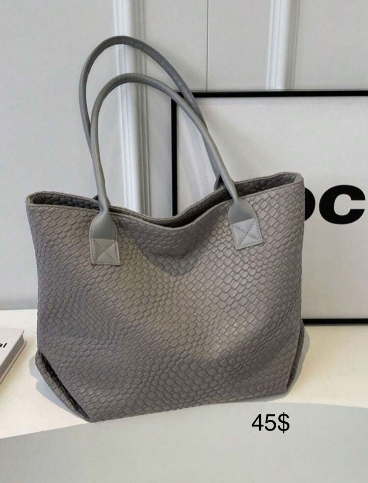 Cartera gris