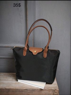 Cartera negra
