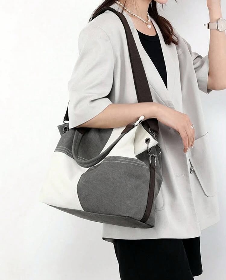 Cartera tricolor