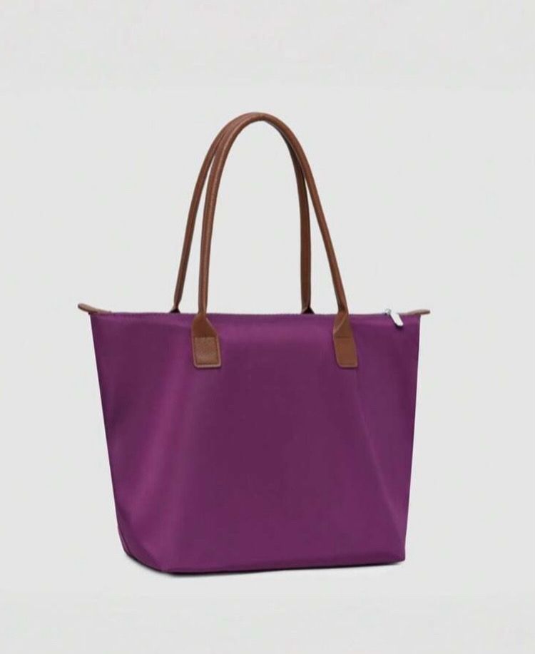 Cartera morada