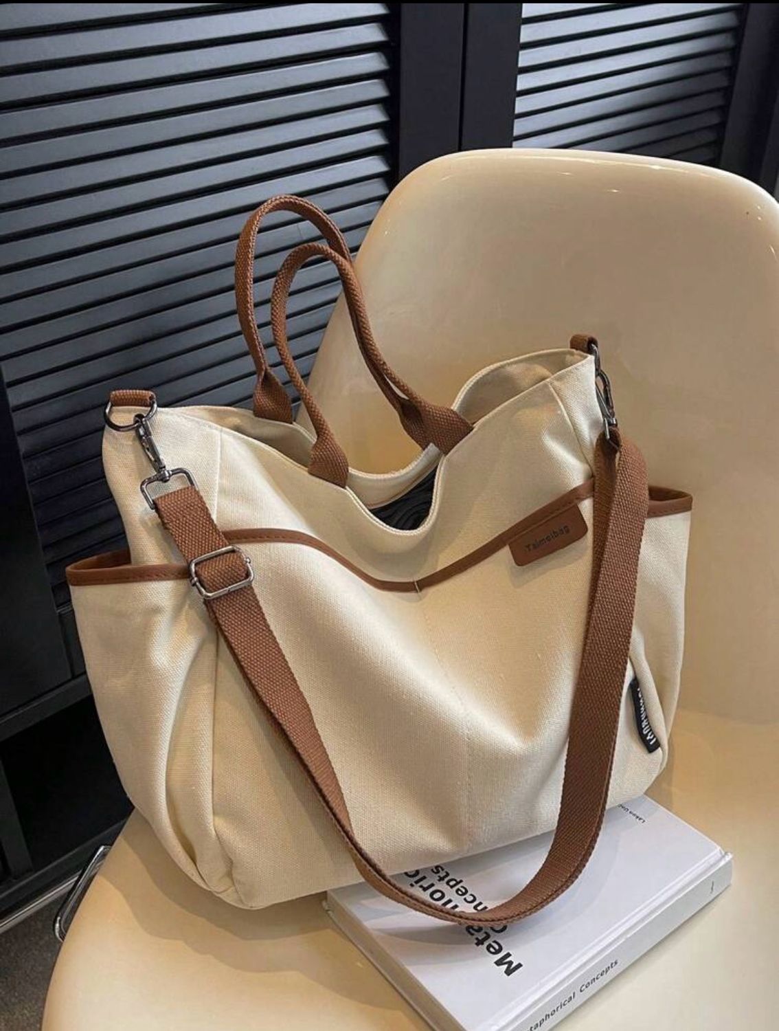 Bolso cruzado beige