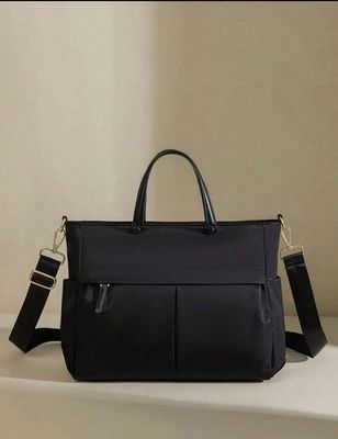 Bolso cruzado porta laptos negro