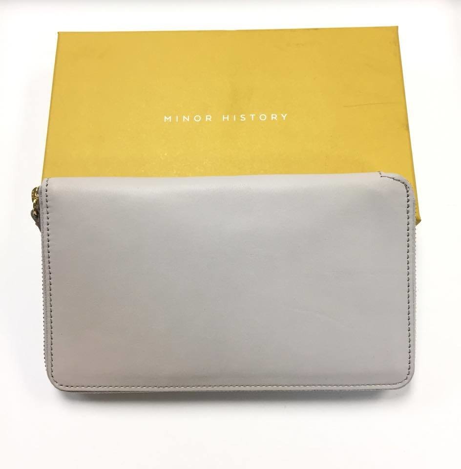 Minor History Dove Leather Zipper Wallet