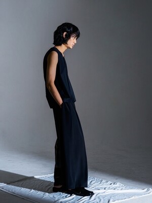 MIRRIGANG TOP (PINSTRIPE)