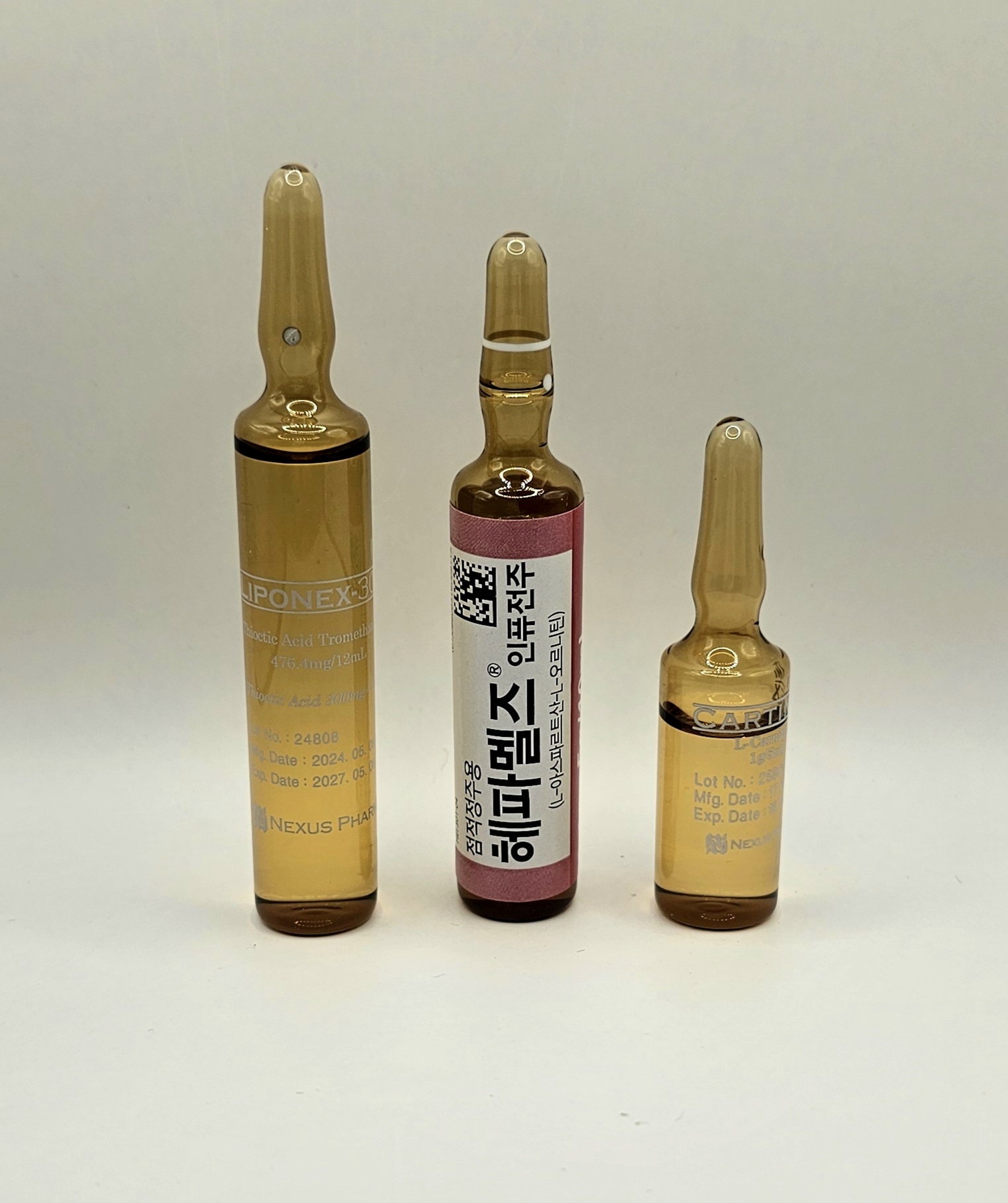 Skinny IV Drip Kit products of Liponex, Cartinex and Hepa Mertz LOLA with 250ml saline bottle from Vitality Vitamin Vials