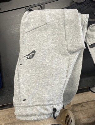 NIKE TECH KID PANTS GREY (S)
