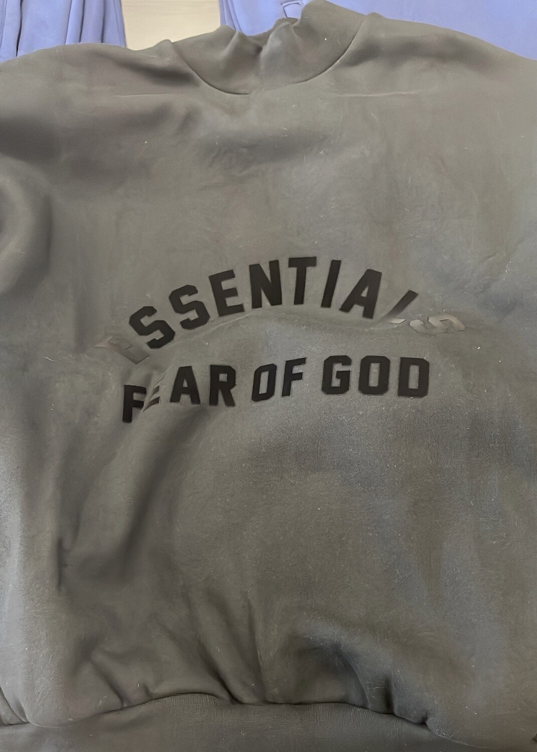 ESSENTIALS SWEATSHIRT JET BLK (S)