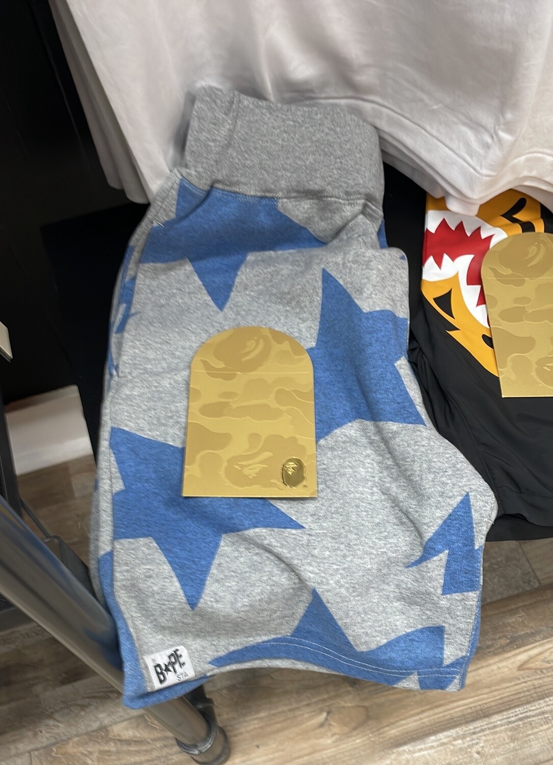 BAPE SHORTS GRY/BLUE (M)