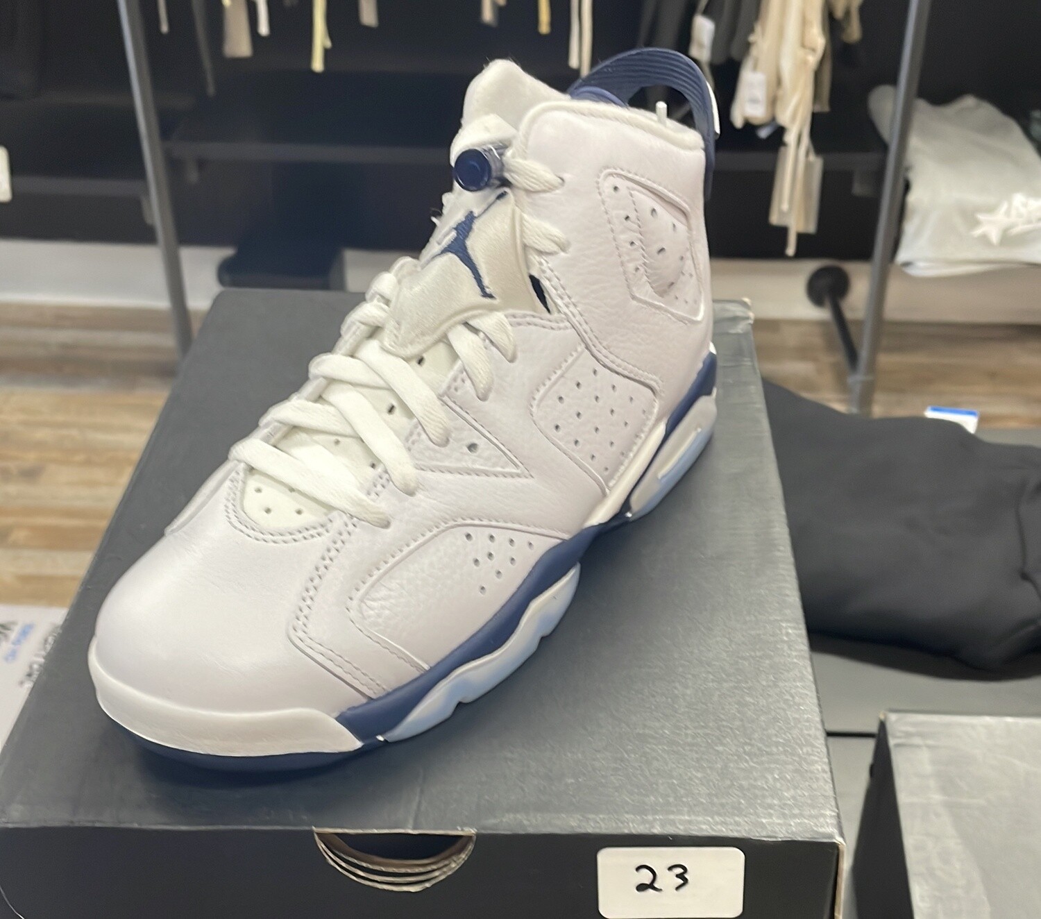 AJ 6 RET GS (7y)
