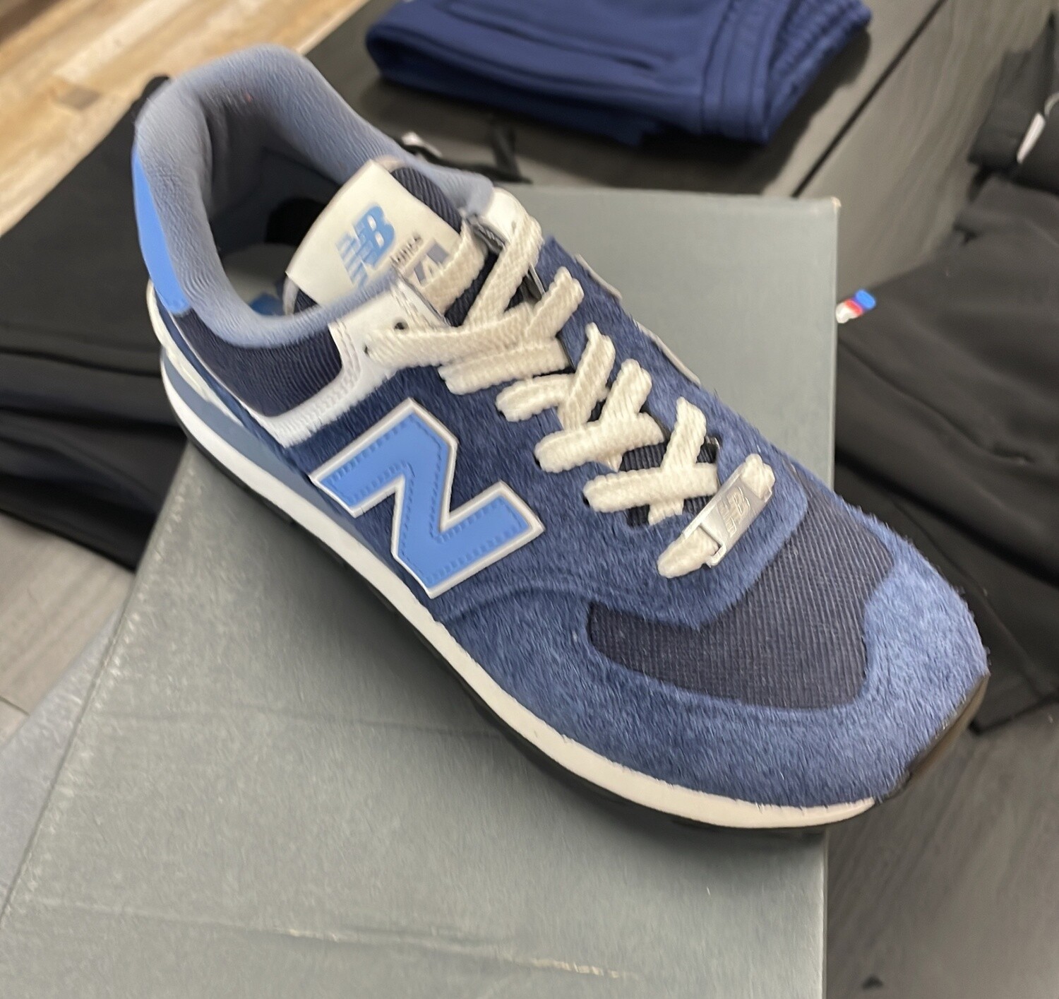 NB CLASSICS BLUE (8)