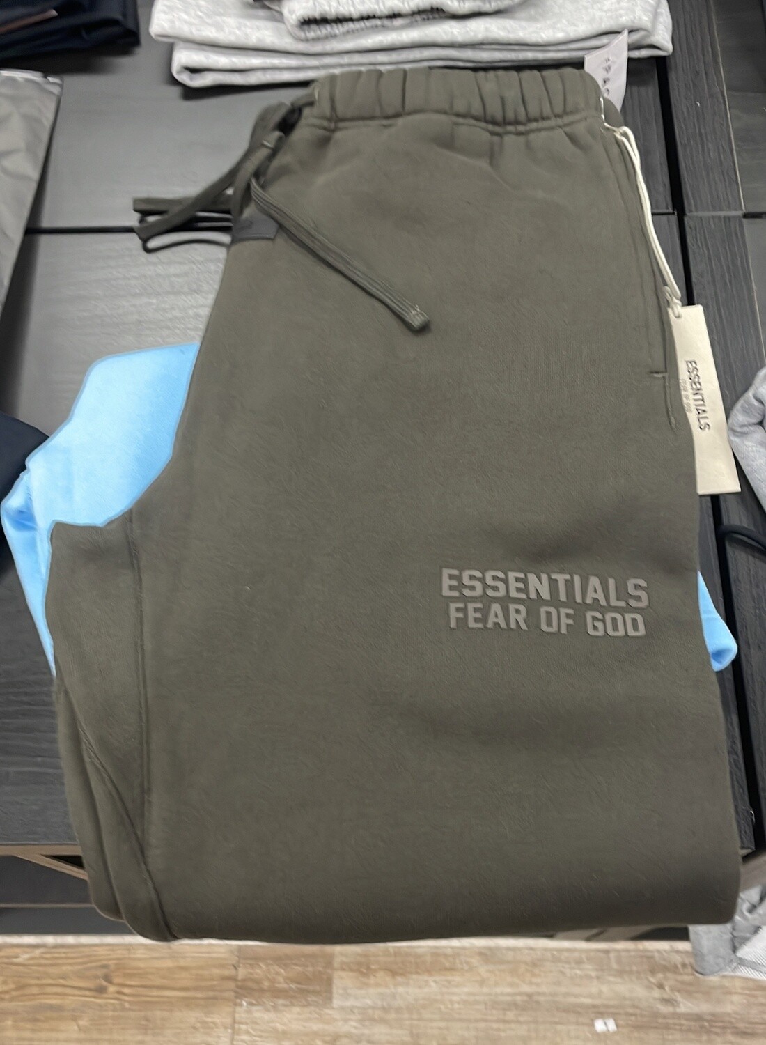 MENS ESSENTIALS PANTS OFF BLACK (M)
