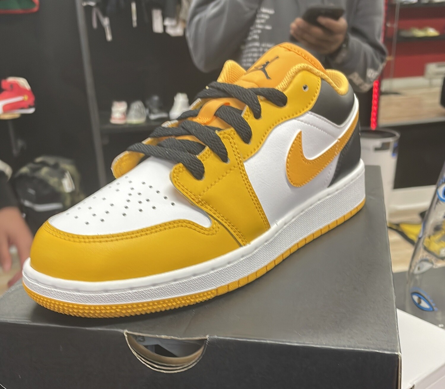 AJ 1LOW GS (6.5)