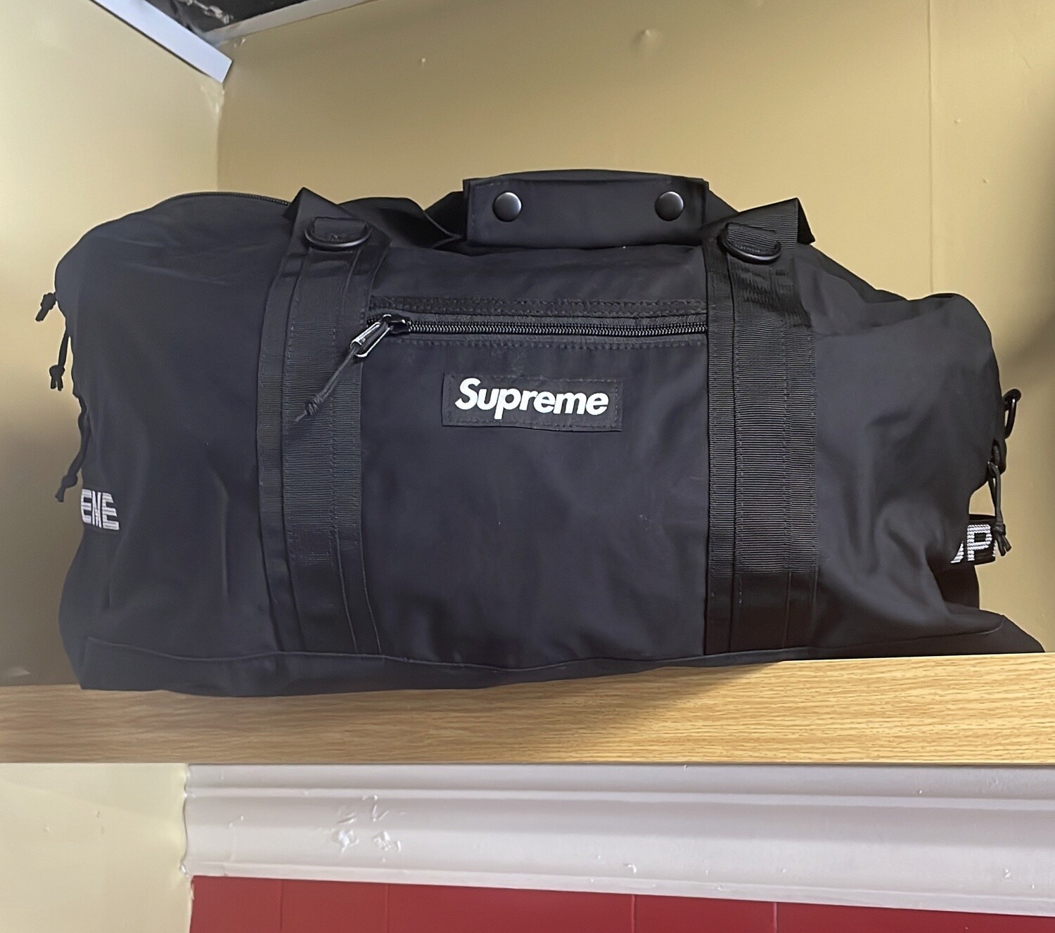 SUPREME FIELD DUFF BAG BLK