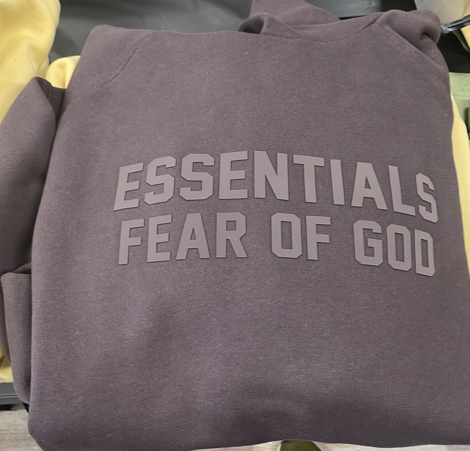ESSENTIALS HOODIE PLUM (XLG)