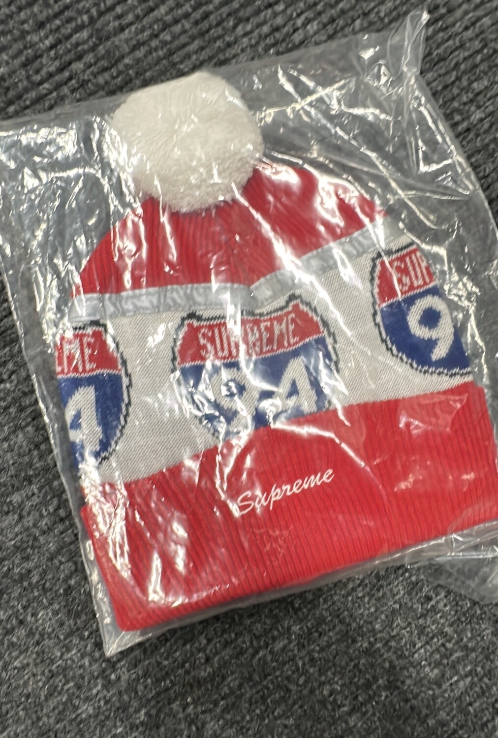 SUPREME 94 RED