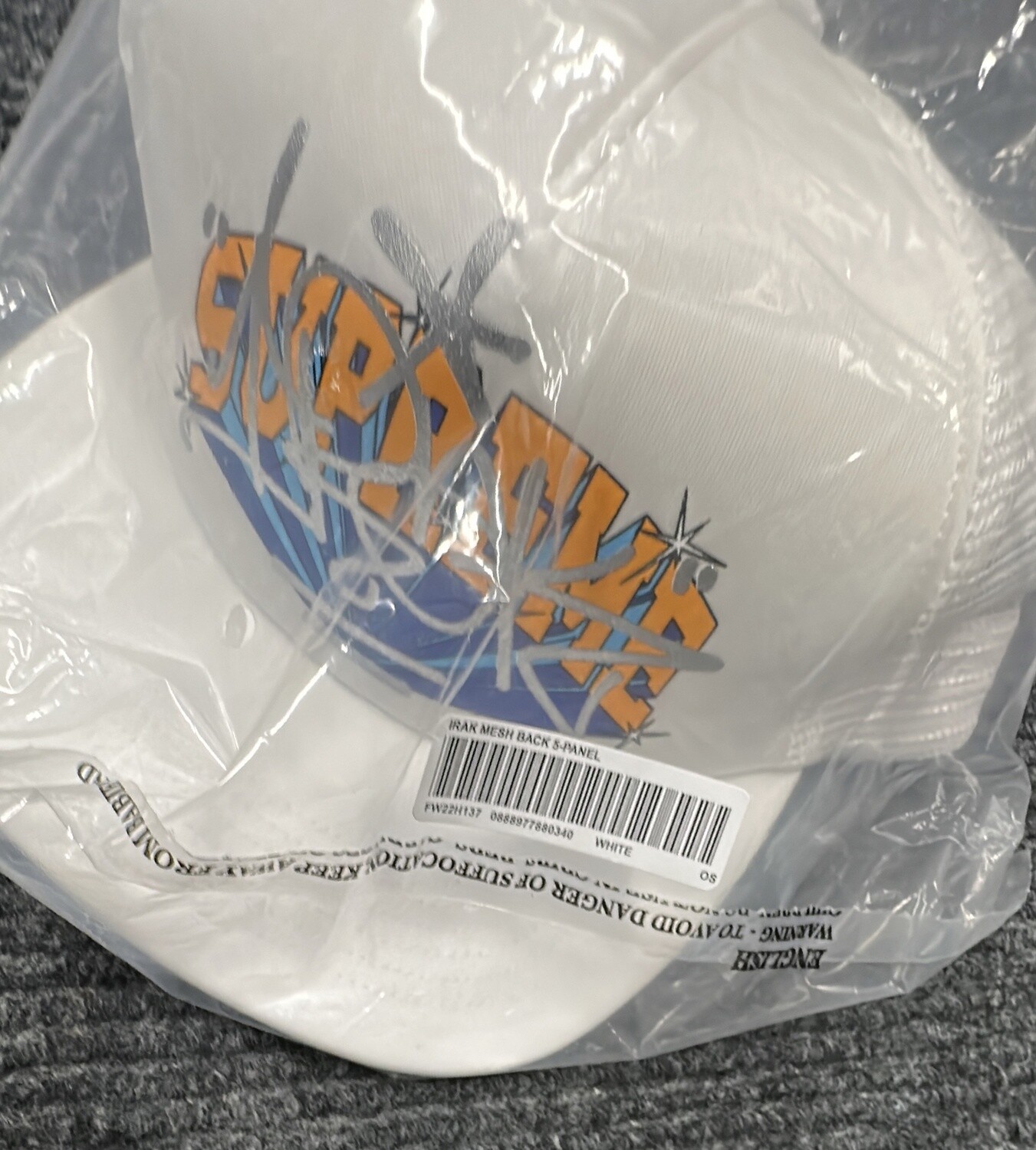 SUPREME MESH BACK IRAK WHT HAT