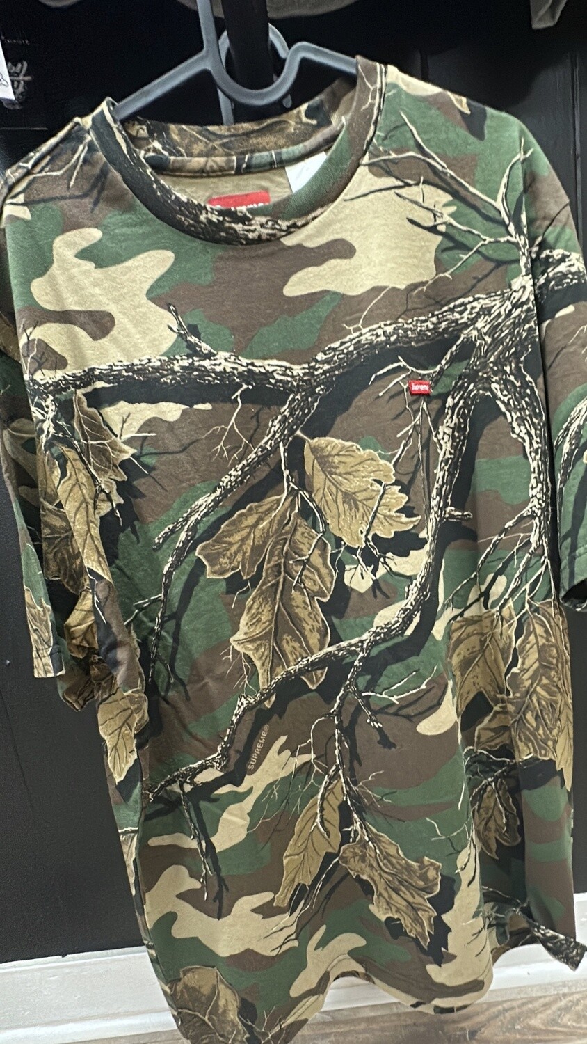 SUPREME T TREES GRN (MD)