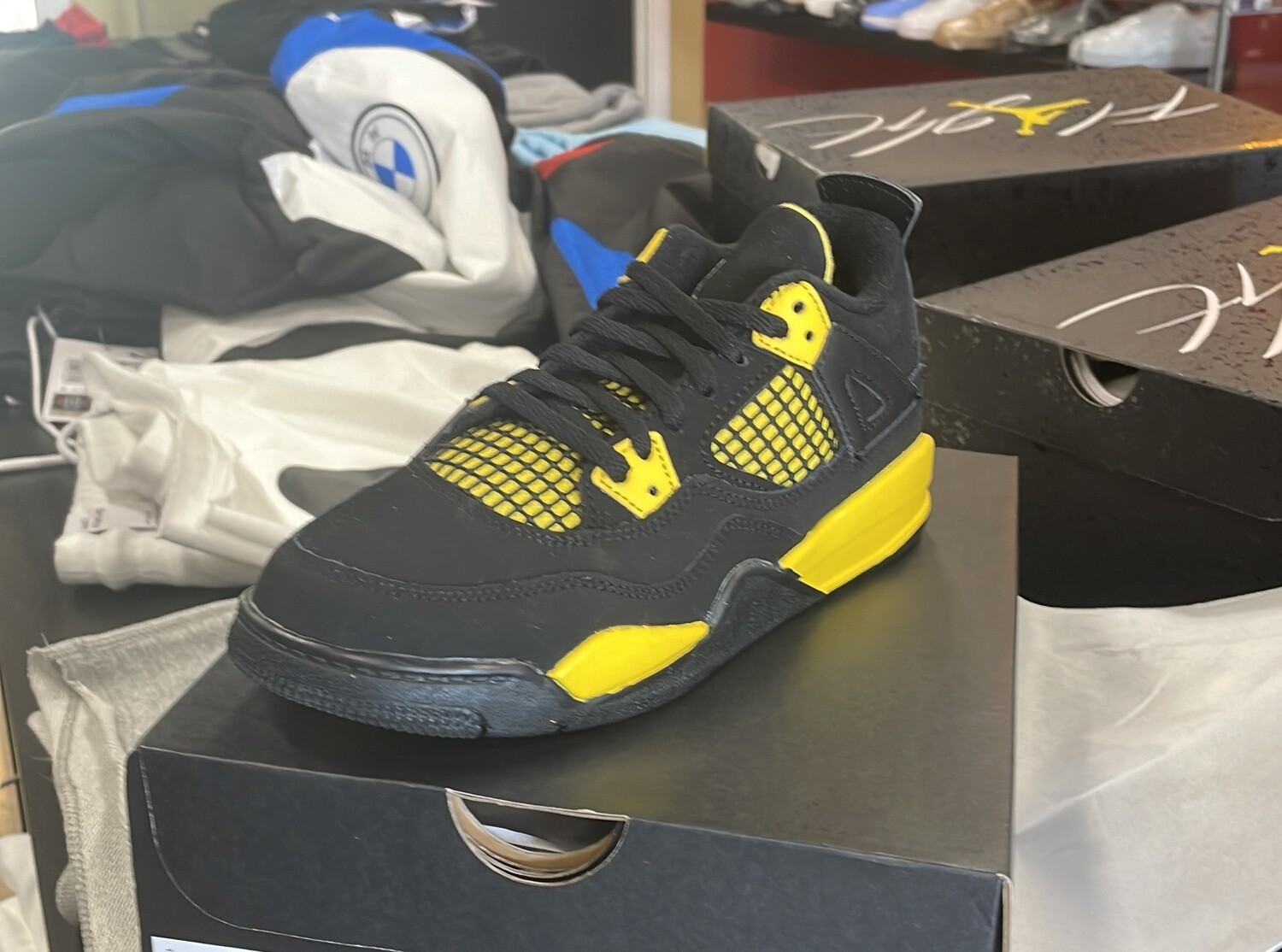 AJ 4 RET LIGHTING YELLOW/BLK (1y)