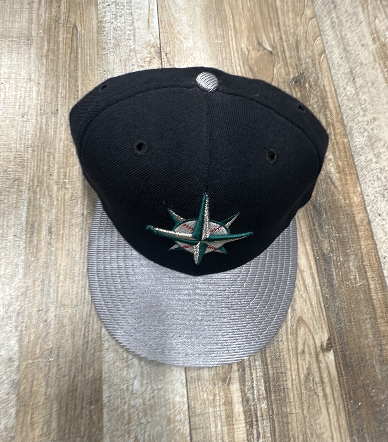 SEATTLE NEW ERA DIMCOLLECT PRO (7-1/8)