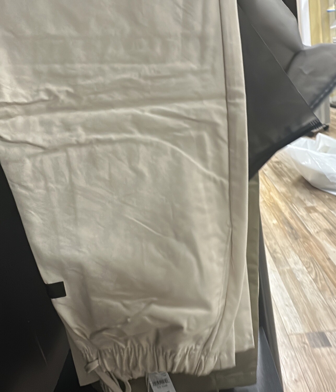 ESSENTIALS PANTS EGGSHELL(XS)