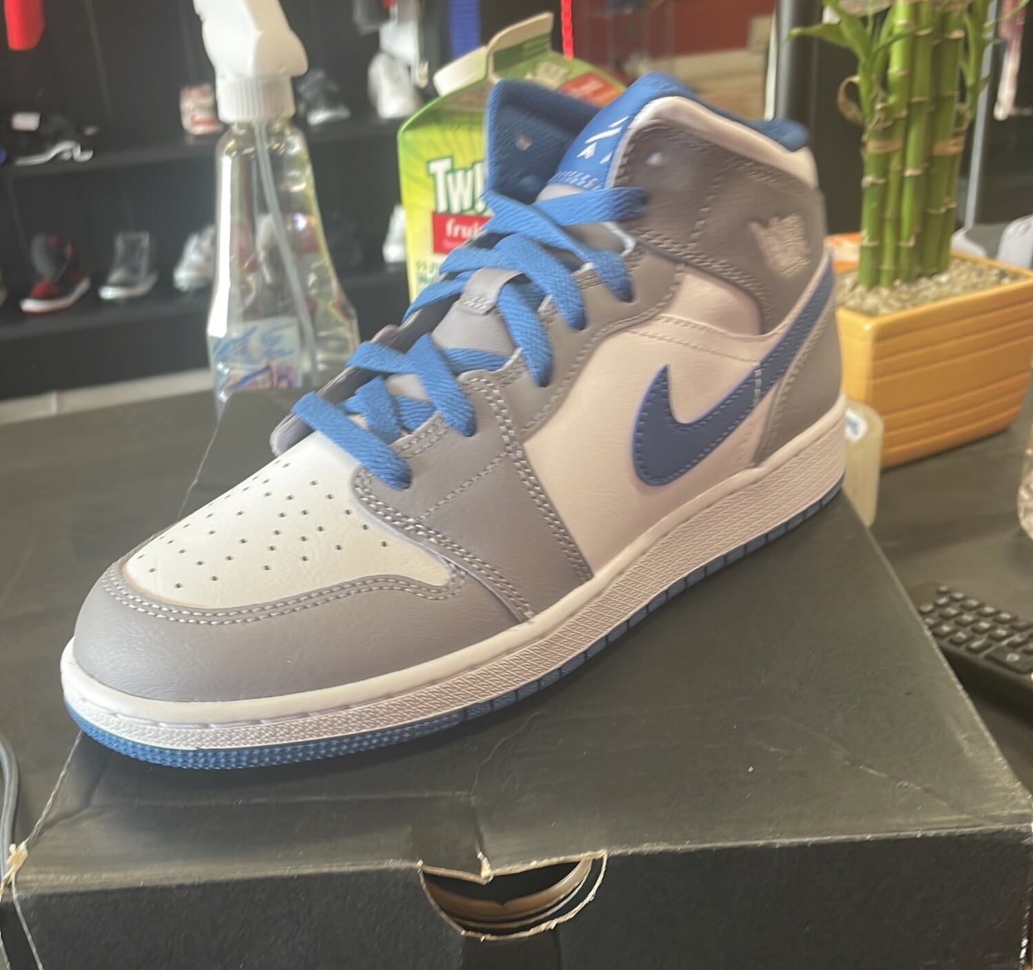 AJ 1 MID GS CEMENT GREY (7y)