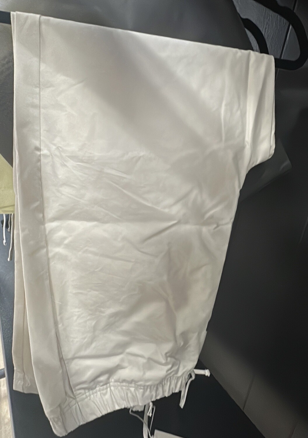 ESSENTIALS PANTS EGGSHELL(XL)