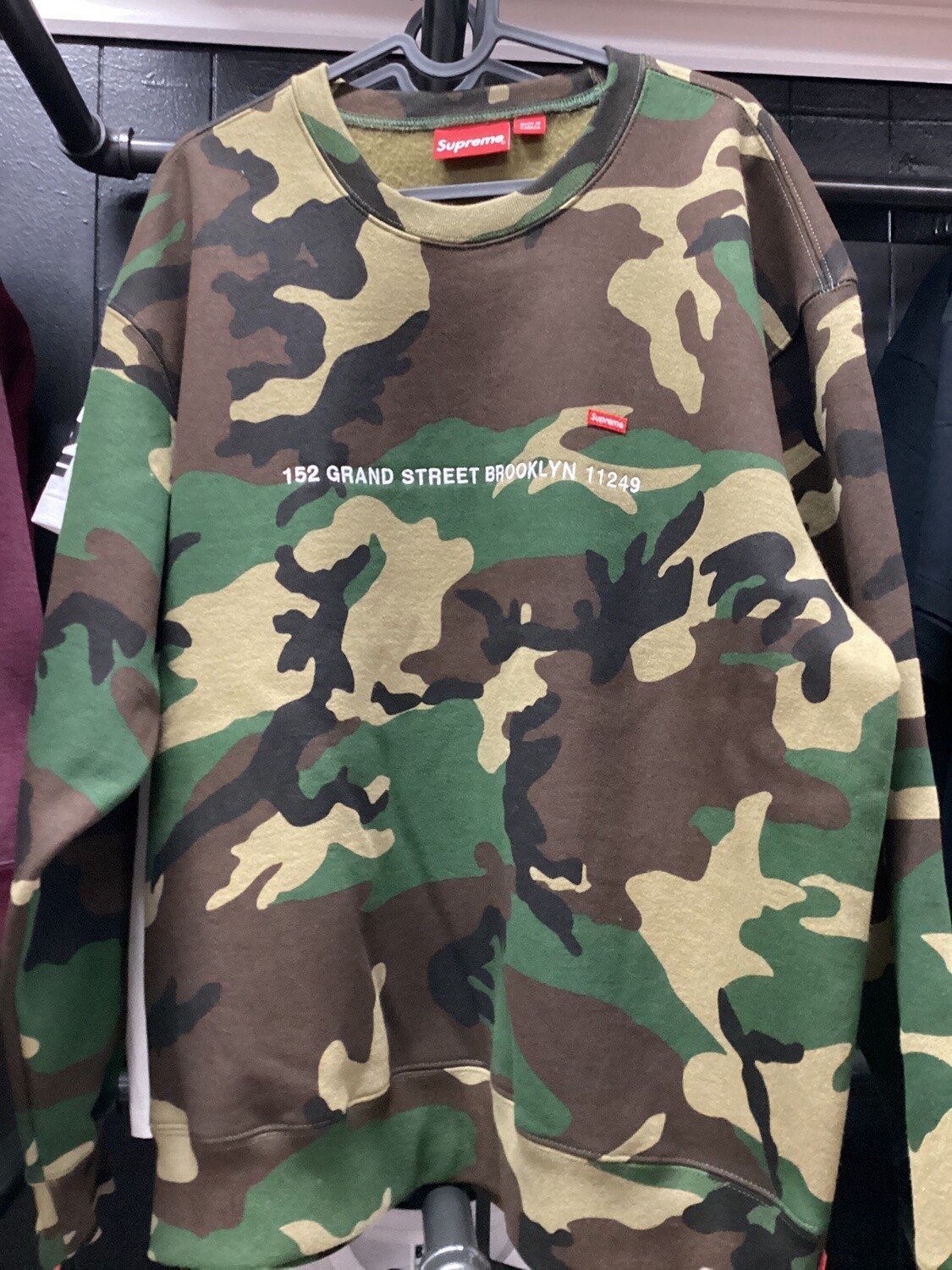 SUPRM ARMY SWTR CAMO (LG)
