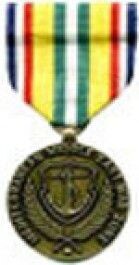 Med-Mid East War Zone Medal - Large