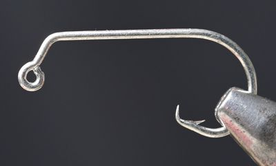 Mustad 39994D Circle Jig Hook #4 - QTY. 25