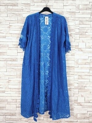 Dentelle kimono bleu