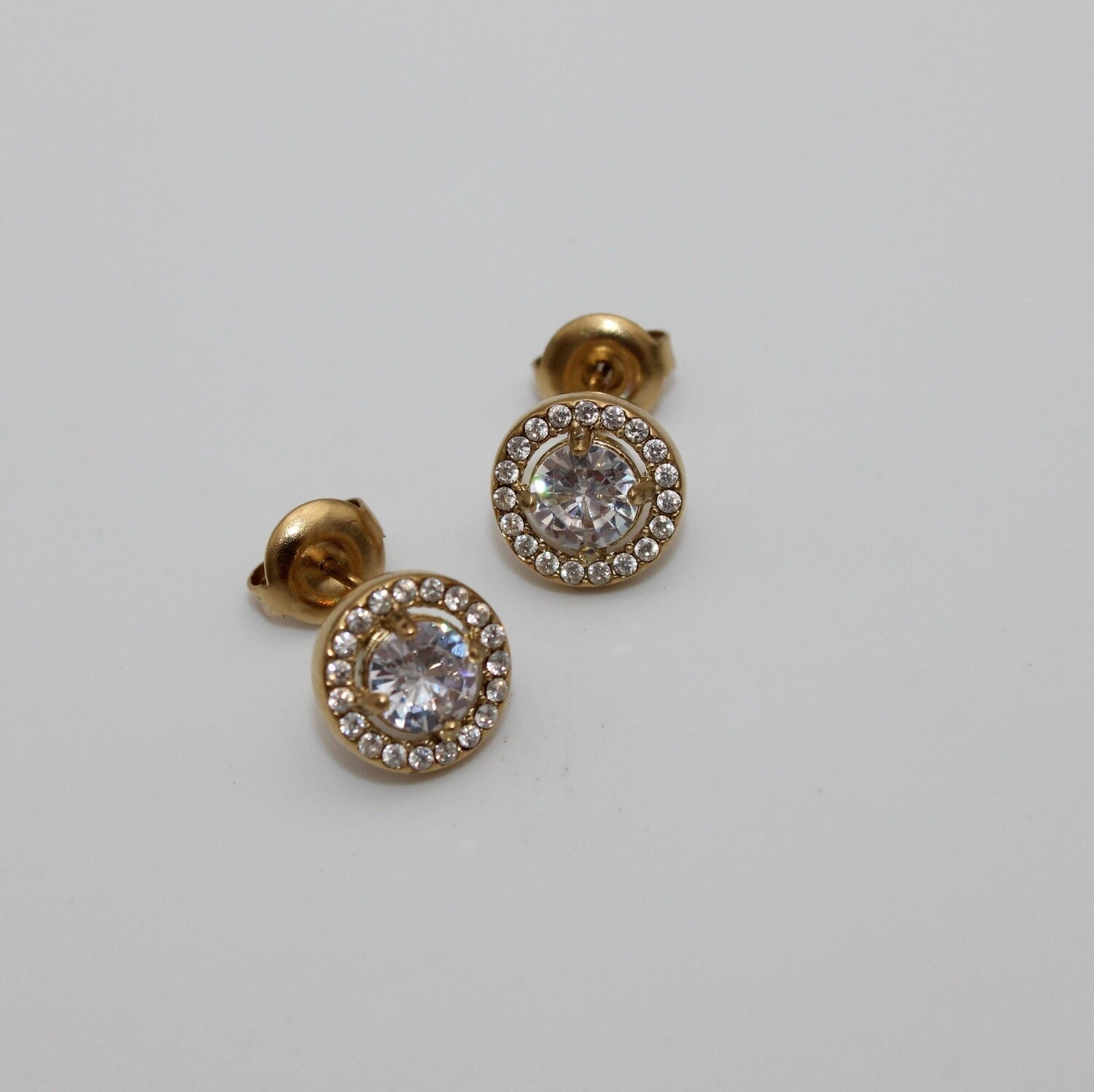 Boucles d&#39;oreilles en acier