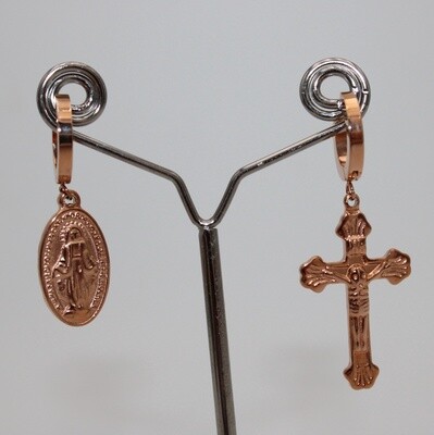Boucles d&#39;oreilles en acier