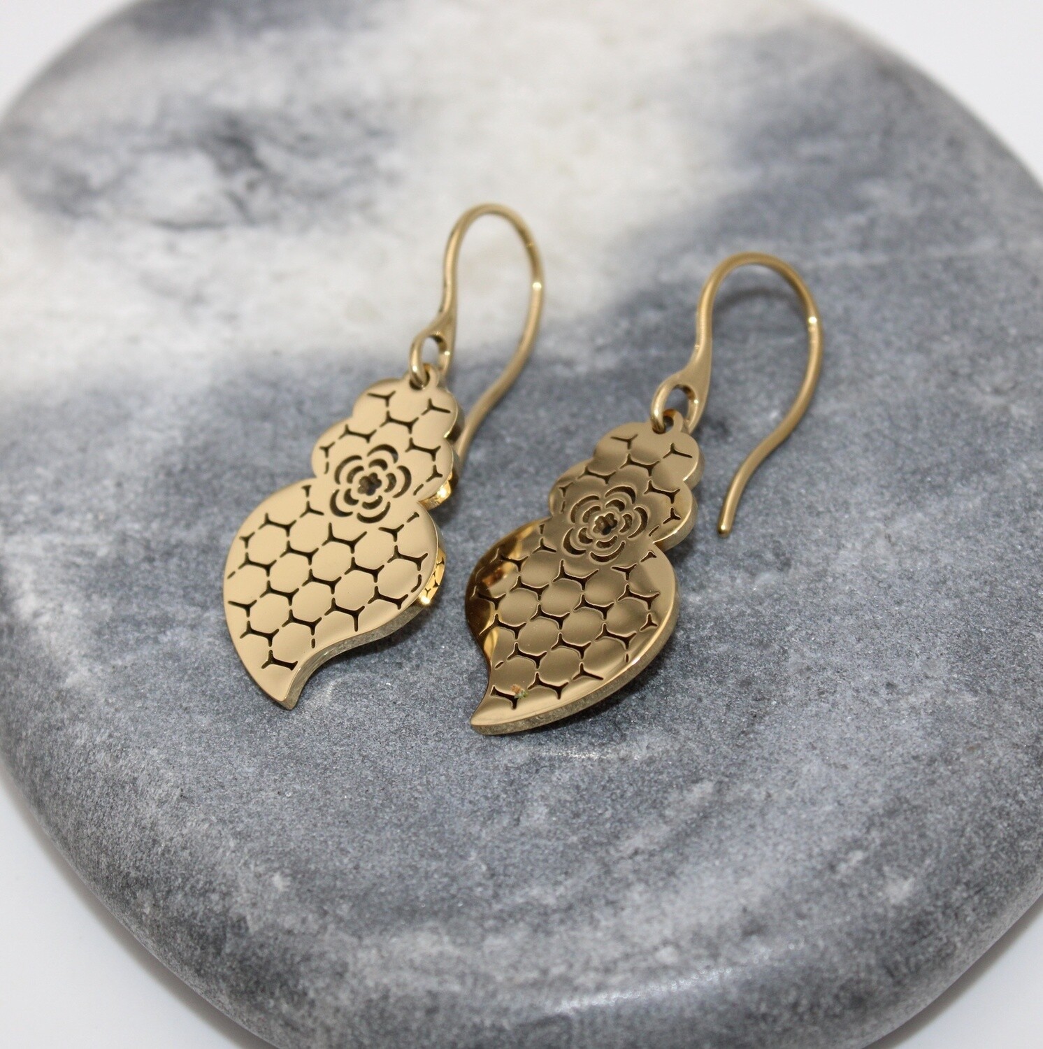 Boucles d&#39;oreilles en acier,